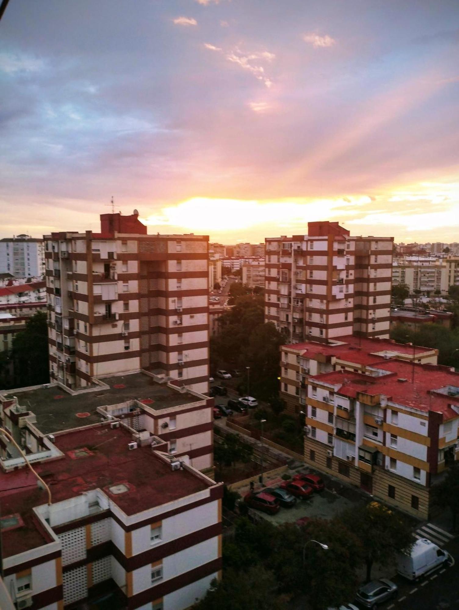 Habitaciones Privadas Con Cama Doble En Sevilla Bagian luar foto