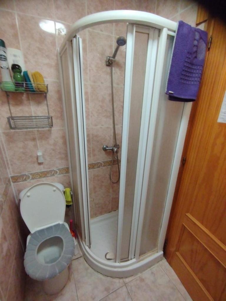 Habitaciones Privadas Con Cama Doble En Sevilla Bagian luar foto
